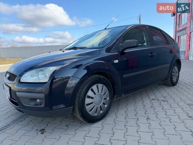 Синий Форд Фокус, объемом двигателя 1.39 л и пробегом 199 тыс. км за 3450 $, фото 4 на Automoto.ua