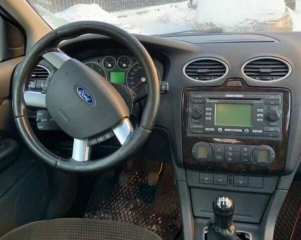 Синій Форд Фокус, об'ємом двигуна 1.75 л та пробігом 347 тис. км за 3499 $, фото 8 на Automoto.ua