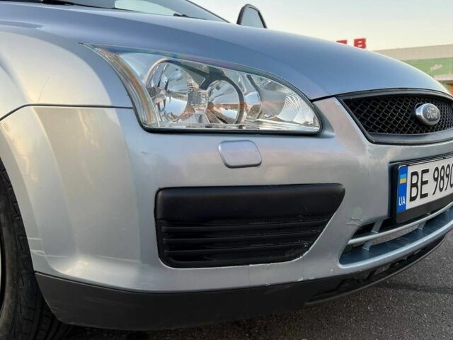 Синий Форд Фокус, объемом двигателя 1.6 л и пробегом 192 тыс. км за 3800 $, фото 5 на Automoto.ua