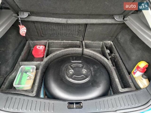 Синий Форд Фокус, объемом двигателя 2 л и пробегом 257 тыс. км за 5500 $, фото 11 на Automoto.ua