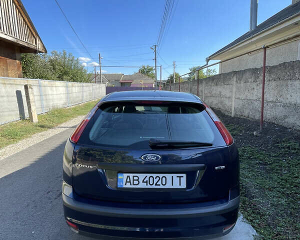 Синій Форд Фокус, об'ємом двигуна 1.6 л та пробігом 298 тис. км за 4300 $, фото 12 на Automoto.ua