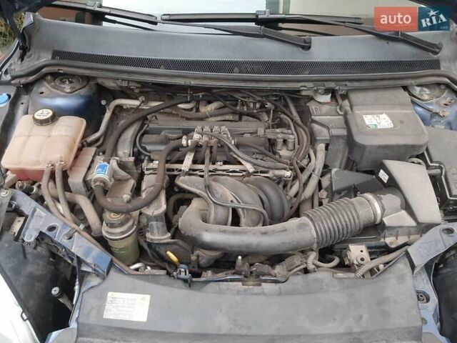 Синий Форд Фокус, объемом двигателя 1.6 л и пробегом 265 тыс. км за 4400 $, фото 38 на Automoto.ua