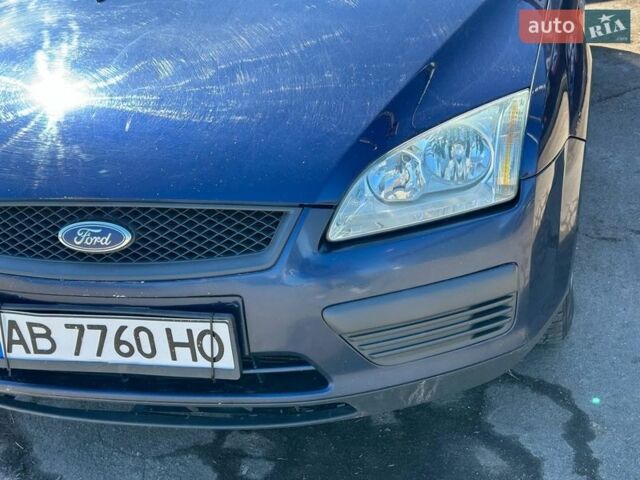 Синий Форд Фокус, объемом двигателя 1.39 л и пробегом 220 тыс. км за 2950 $, фото 4 на Automoto.ua