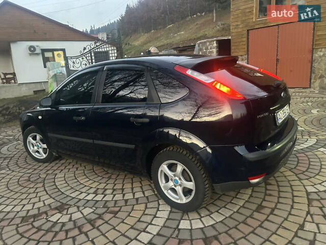 Синій Форд Фокус, об'ємом двигуна 1.56 л та пробігом 250 тис. км за 3750 $, фото 16 на Automoto.ua