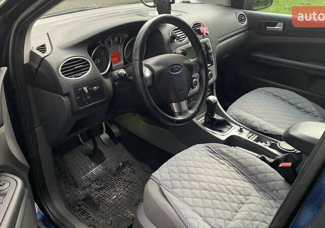 Синий Форд Фокус, объемом двигателя 1.6 л и пробегом 182 тыс. км за 5100 $, фото 8 на Automoto.ua