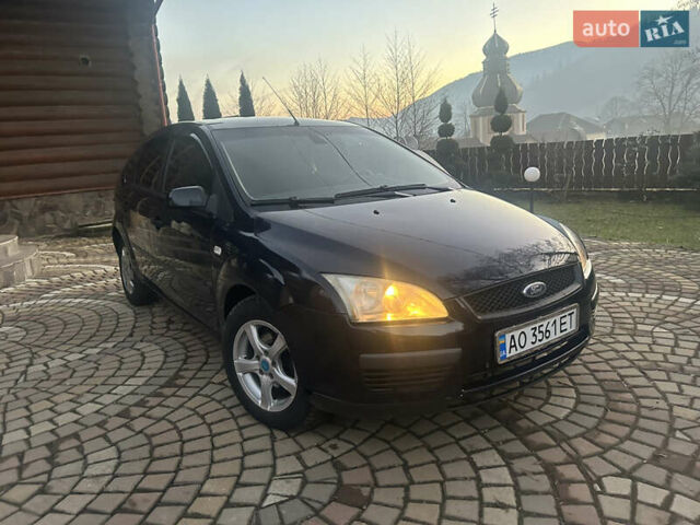 Синій Форд Фокус, об'ємом двигуна 1.56 л та пробігом 250 тис. км за 3750 $, фото 5 на Automoto.ua