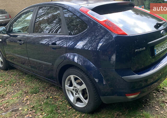 Синий Форд Фокус, объемом двигателя 1.6 л и пробегом 182 тыс. км за 5100 $, фото 3 на Automoto.ua