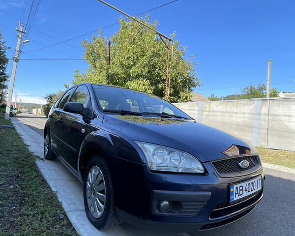 Синій Форд Фокус, об'ємом двигуна 1.6 л та пробігом 298 тис. км за 4300 $, фото 4 на Automoto.ua