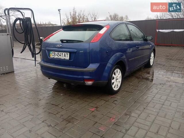 Синій Форд Фокус, об'ємом двигуна 1.6 л та пробігом 370 тис. км за 4200 $, фото 5 на Automoto.ua