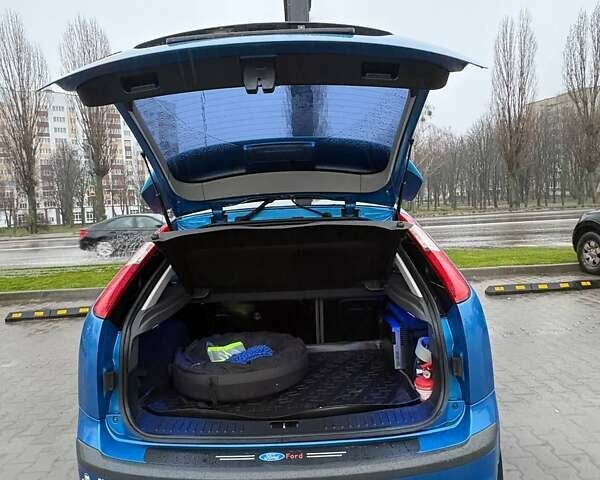 Синий Форд Фокус, объемом двигателя 1.6 л и пробегом 245 тыс. км за 4500 $, фото 9 на Automoto.ua