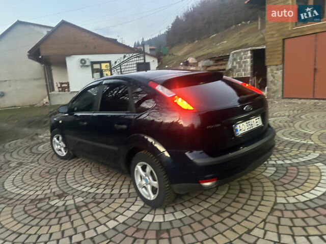 Синій Форд Фокус, об'ємом двигуна 1.56 л та пробігом 250 тис. км за 3750 $, фото 15 на Automoto.ua