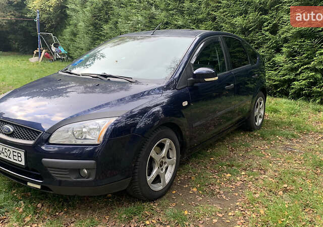 Синий Форд Фокус, объемом двигателя 1.6 л и пробегом 182 тыс. км за 5100 $, фото 1 на Automoto.ua