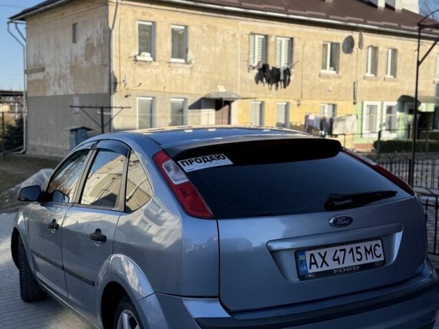Синий Форд Фокус, объемом двигателя 1.6 л и пробегом 340 тыс. км за 4000 $, фото 4 на Automoto.ua