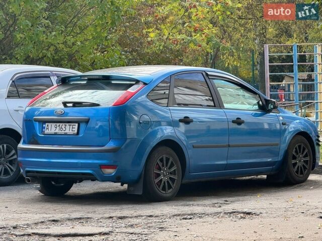 Синий Форд Фокус, объемом двигателя 1.6 л и пробегом 256 тыс. км за 4199 $, фото 9 на Automoto.ua