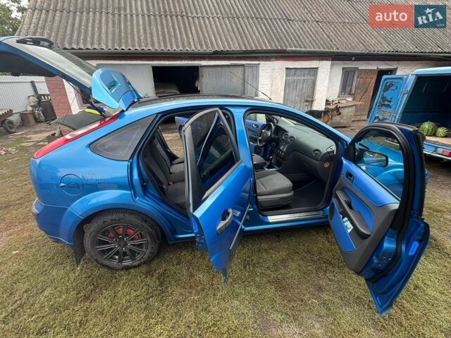 Синий Форд Фокус, объемом двигателя 1.6 л и пробегом 256 тыс. км за 4199 $, фото 12 на Automoto.ua