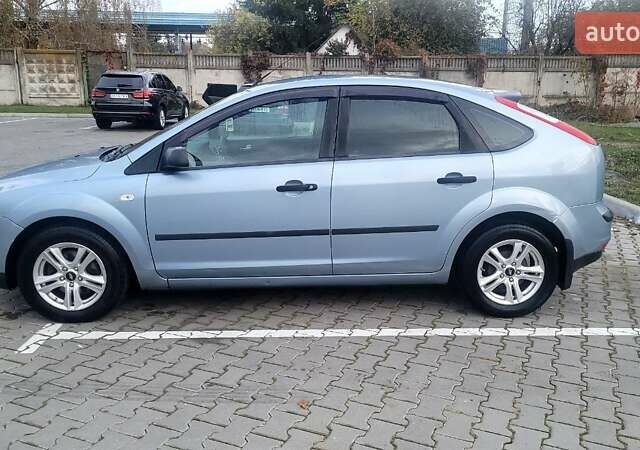 Синій Форд Фокус, об'ємом двигуна 1.6 л та пробігом 370 тис. км за 5000 $, фото 1 на Automoto.ua