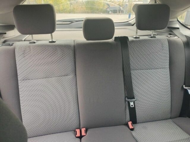 Синій Форд Фокус, об'ємом двигуна 1.6 л та пробігом 280 тис. км за 4350 $, фото 11 на Automoto.ua