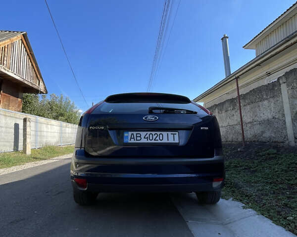 Синій Форд Фокус, об'ємом двигуна 1.6 л та пробігом 298 тис. км за 4300 $, фото 13 на Automoto.ua