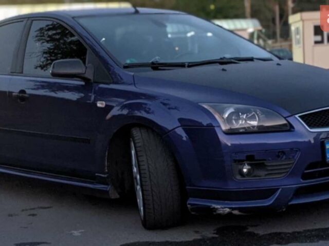 Синій Форд Фокус, об'ємом двигуна 1.6 л та пробігом 197 тис. км за 4500 $, фото 2 на Automoto.ua