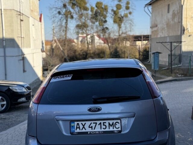Синий Форд Фокус, объемом двигателя 1.6 л и пробегом 340 тыс. км за 4000 $, фото 5 на Automoto.ua