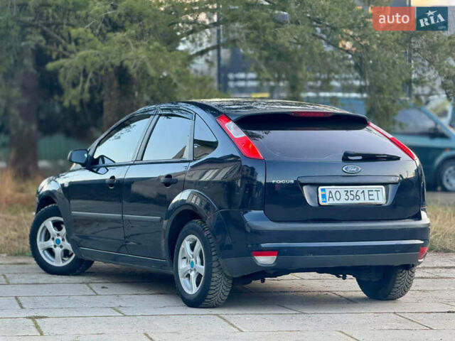 Синий Форд Фокус, объемом двигателя 1.56 л и пробегом 334 тыс. км за 4500 $, фото 4 на Automoto.ua