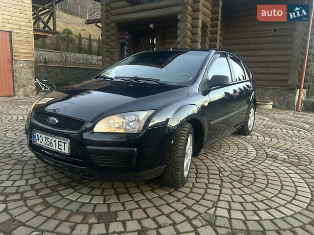 Синій Форд Фокус, об'ємом двигуна 1.56 л та пробігом 250 тис. км за 3750 $, фото 1 на Automoto.ua