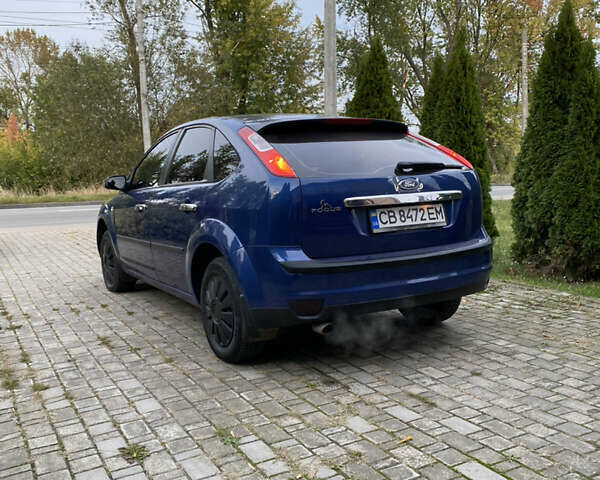 Синій Форд Фокус, об'ємом двигуна 1.39 л та пробігом 300 тис. км за 3200 $, фото 2 на Automoto.ua