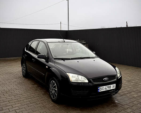 Синий Форд Фокус, объемом двигателя 1.39 л и пробегом 321 тыс. км за 3100 $, фото 1 на Automoto.ua
