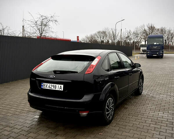 Синий Форд Фокус, объемом двигателя 1.39 л и пробегом 321 тыс. км за 3100 $, фото 4 на Automoto.ua