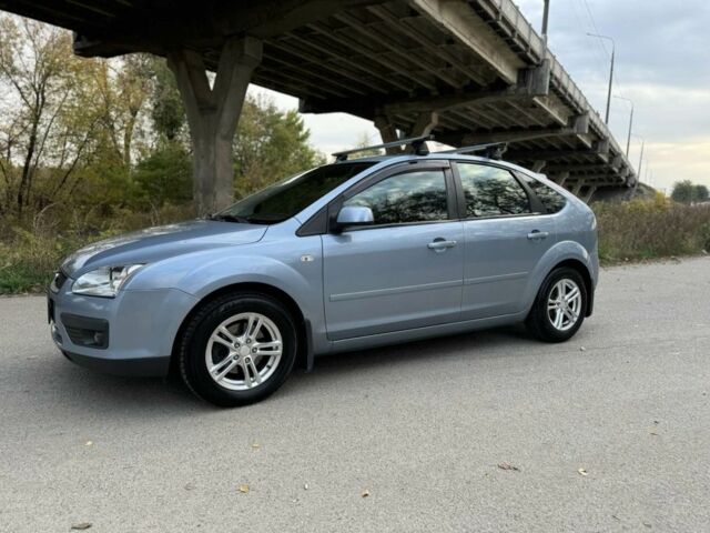 Синий Форд Фокус, объемом двигателя 1.6 л и пробегом 108 тыс. км за 5499 $, фото 1 на Automoto.ua