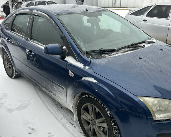 Синий Форд Фокус, объемом двигателя 1.4 л и пробегом 174 тыс. км за 3950 $, фото 1 на Automoto.ua