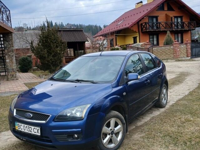 Синій Форд Фокус, об'ємом двигуна 1.6 л та пробігом 314 тис. км за 3800 $, фото 1 на Automoto.ua