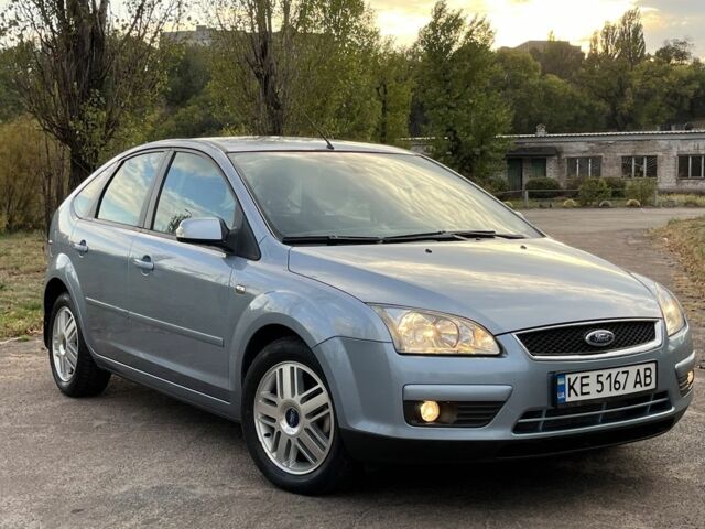 Синий Форд Фокус, объемом двигателя 1.6 л и пробегом 34 тыс. км за 6500 $, фото 5 на Automoto.ua