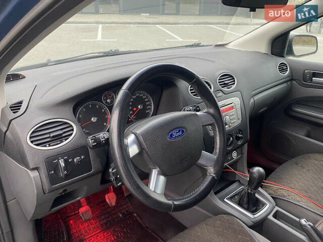 Форд Фокус 2007 у Києві на Automoto.ua Синій Форд Фокус, об'ємом двигуна 1.6 л та пробігом 285 тис. км за 3600 $, фото 18 на Automoto.ua