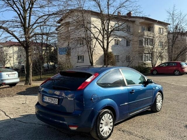 Синій Форд Фокус, об'ємом двигуна 1.6 л та пробігом 350 тис. км за 3000 $, фото 2 на Automoto.ua