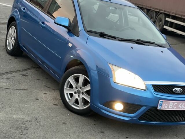 Синій Форд Фокус, об'ємом двигуна 1.6 л та пробігом 237 тис. км за 5300 $, фото 1 на Automoto.ua