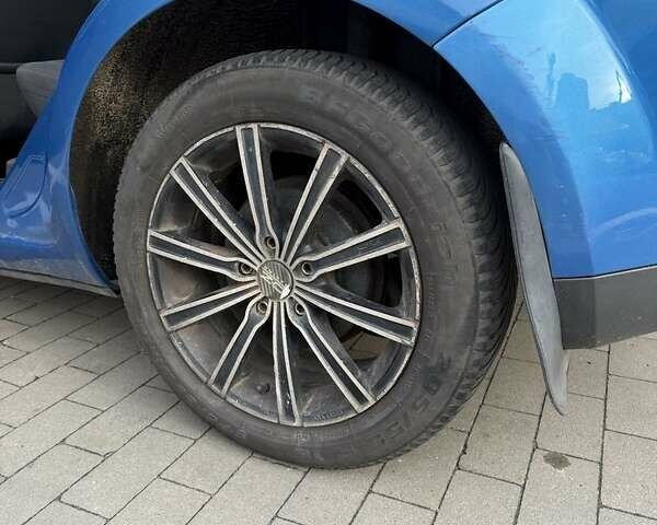 Синий Форд Фокус, объемом двигателя 1.6 л и пробегом 244 тыс. км за 4000 $, фото 7 на Automoto.ua