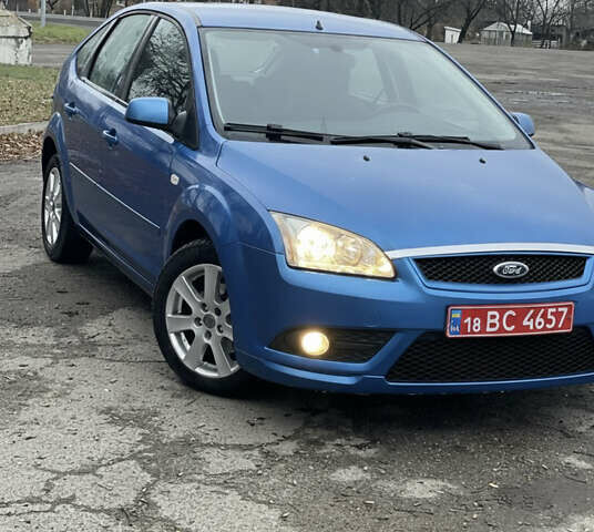 Синій Форд Фокус, об'ємом двигуна 1.6 л та пробігом 237 тис. км за 4999 $, фото 2 на Automoto.ua
