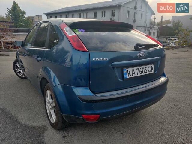 Синій Форд Фокус, об'ємом двигуна 1.6 л та пробігом 285 тис. км за 4200 $, фото 6 на Automoto.ua