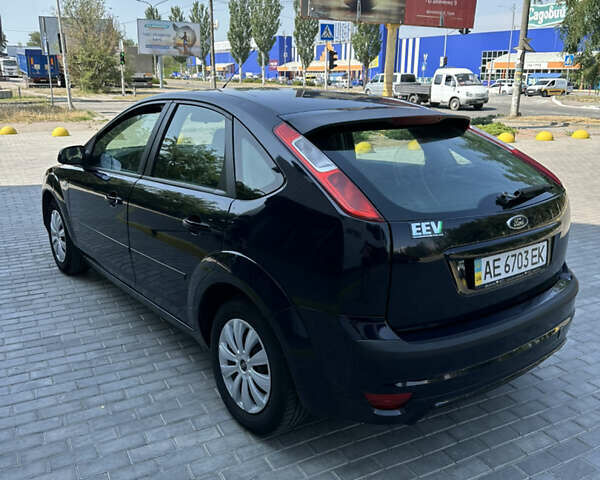 Синий Форд Фокус, объемом двигателя 1.4 л и пробегом 193 тыс. км за 4300 $, фото 3 на Automoto.ua