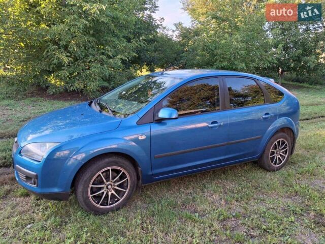 Синий Форд Фокус, объемом двигателя 1.6 л и пробегом 230 тыс. км за 5500 $, фото 1 на Automoto.ua