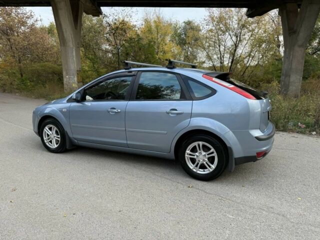 Синий Форд Фокус, объемом двигателя 1.6 л и пробегом 108 тыс. км за 5499 $, фото 2 на Automoto.ua