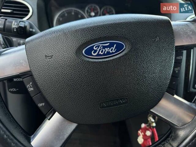 Синий Форд Фокус, объемом двигателя 2 л и пробегом 185 тыс. км за 4500 $, фото 10 на Automoto.ua