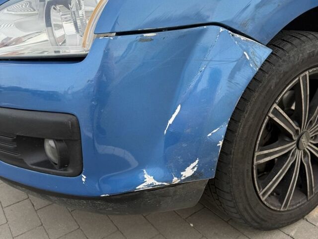 Синій Форд Фокус, об'ємом двигуна 1.6 л та пробігом 244 тис. км за 4000 $, фото 3 на Automoto.ua