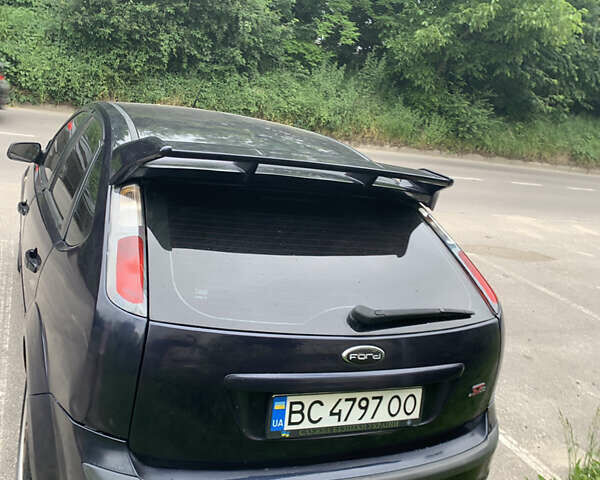 Синій Форд Фокус, об'ємом двигуна 1.4 л та пробігом 302 тис. км за 4000 $, фото 3 на Automoto.ua