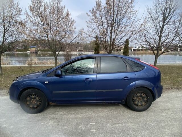 Синій Форд Фокус, об'ємом двигуна 1.8 л та пробігом 335 тис. км за 3999 $, фото 7 на Automoto.ua