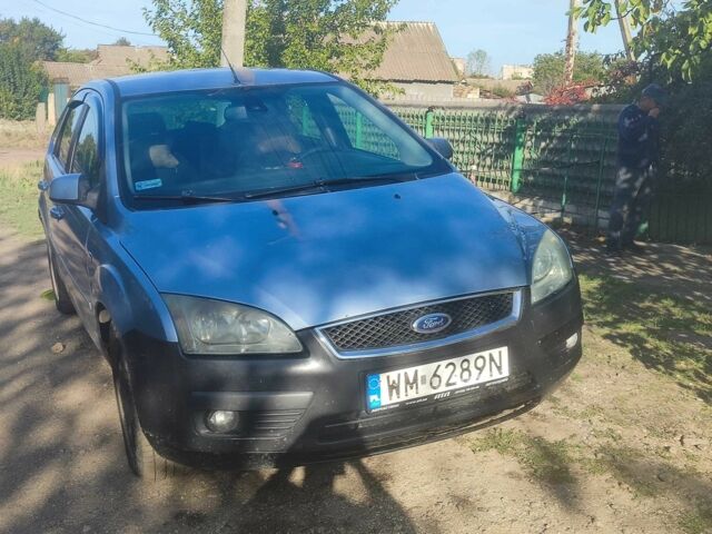 Синий Форд Фокус, объемом двигателя 1.8 л и пробегом 330 тыс. км за 1700 $, фото 5 на Automoto.ua