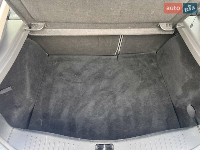 Синий Форд Фокус, объемом двигателя 1.6 л и пробегом 236 тыс. км за 4950 $, фото 9 на Automoto.ua