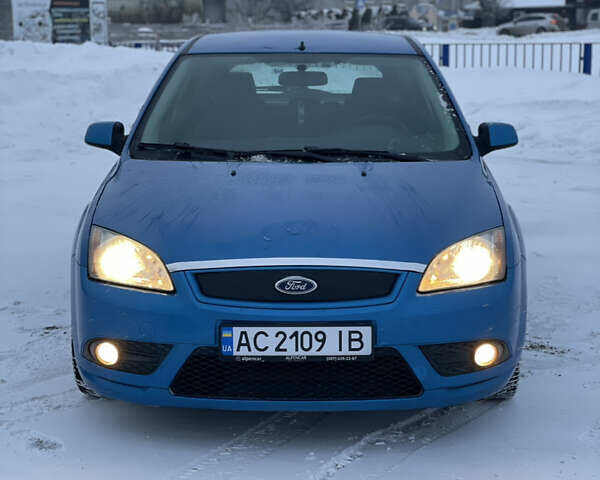 Синий Форд Фокус, объемом двигателя 1.6 л и пробегом 238 тыс. км за 5000 $, фото 3 на Automoto.ua