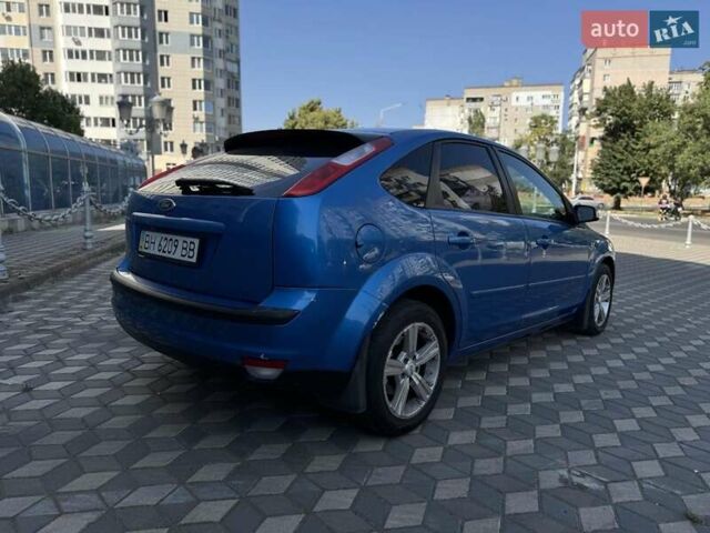 Синий Форд Фокус, объемом двигателя 2 л и пробегом 185 тыс. км за 4500 $, фото 11 на Automoto.ua